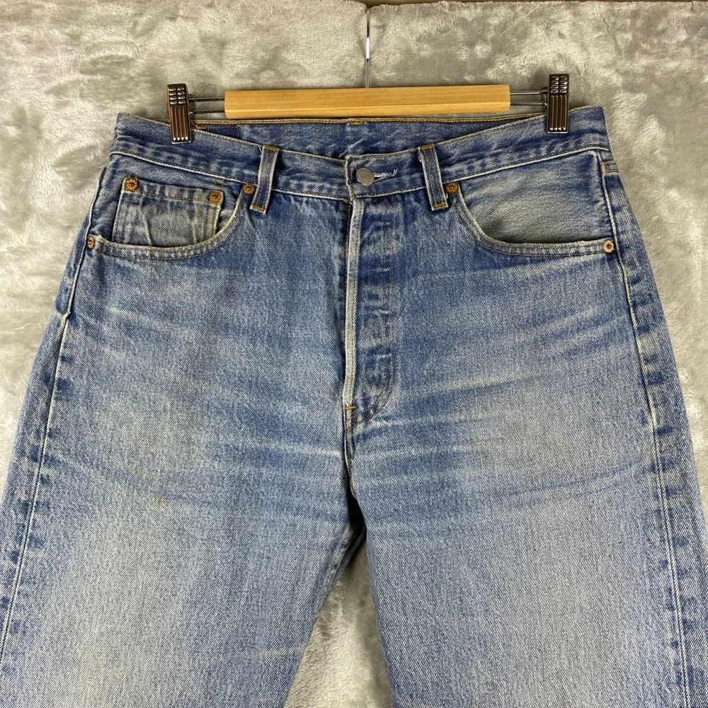 Levis item good